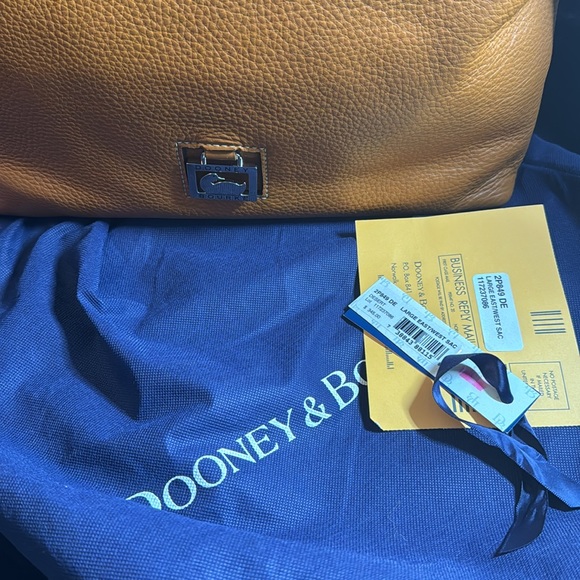 Dooney & Burke